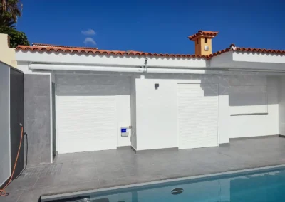 Persianas enrollables instaladas en una vivienda en Tenerife